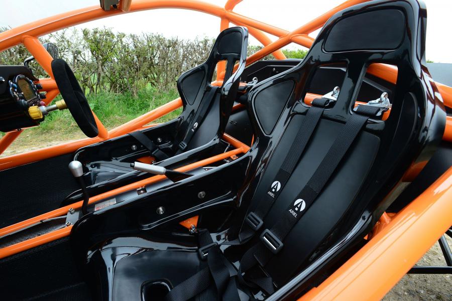 Интерьер Ariel Nomad 2015 года  (фото 11 из 33)